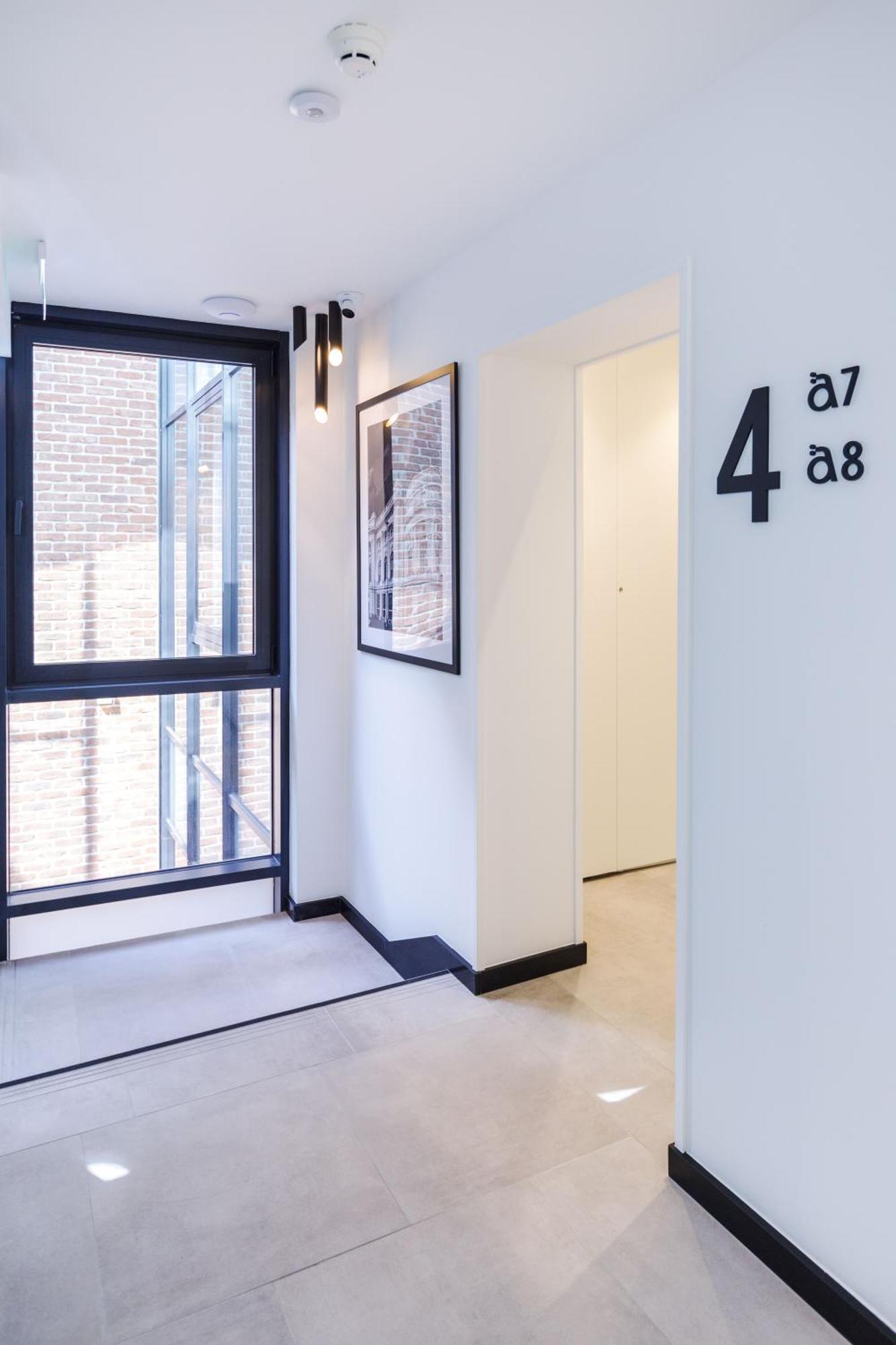 Old Town Snail Design Apartments Bucarest Esterno foto