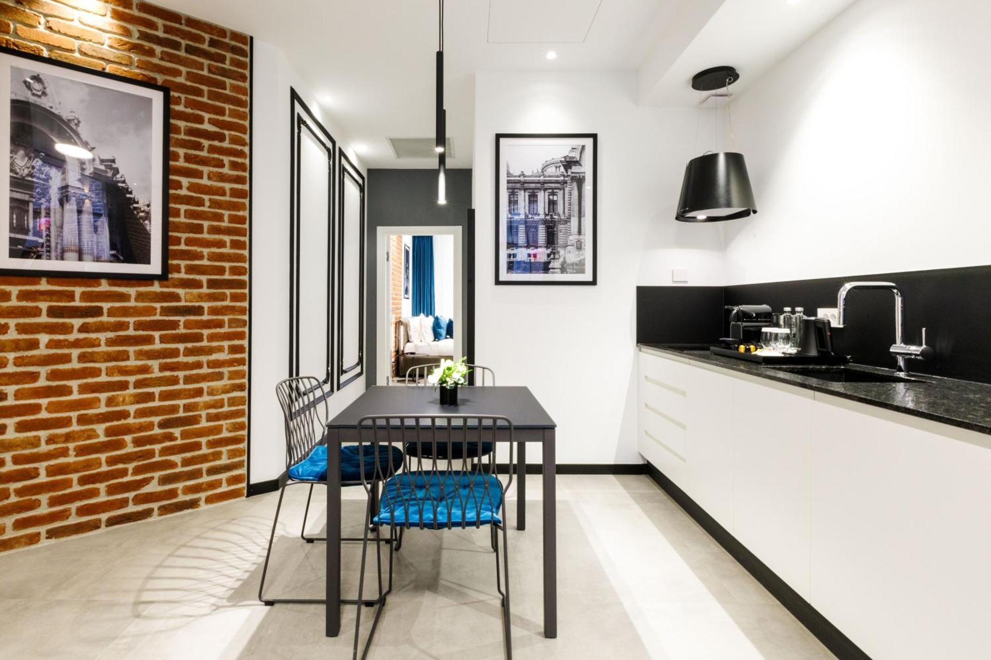 Old Town Snail Design Apartments Bucarest Esterno foto